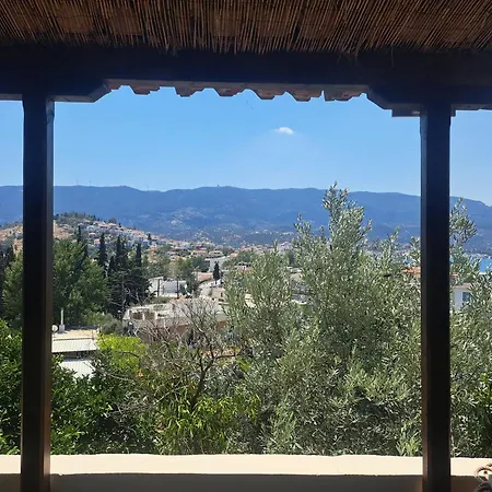 Apartment Moonlight Poros Town